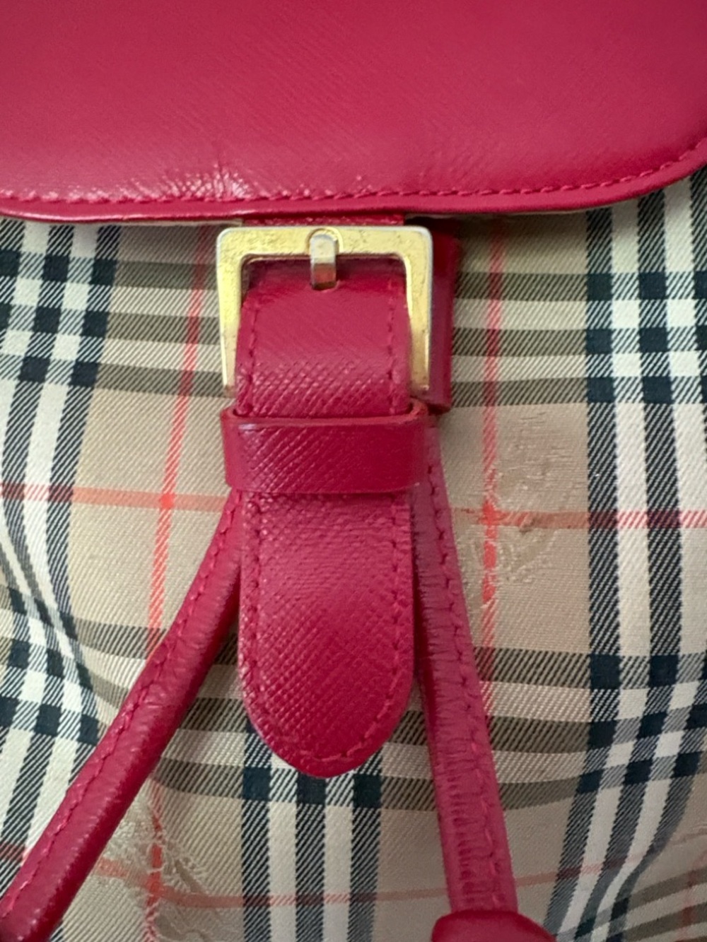 Burberry Red Nova Check Leather-Trim Vintage Check Backpack. - Picture 3 of 10